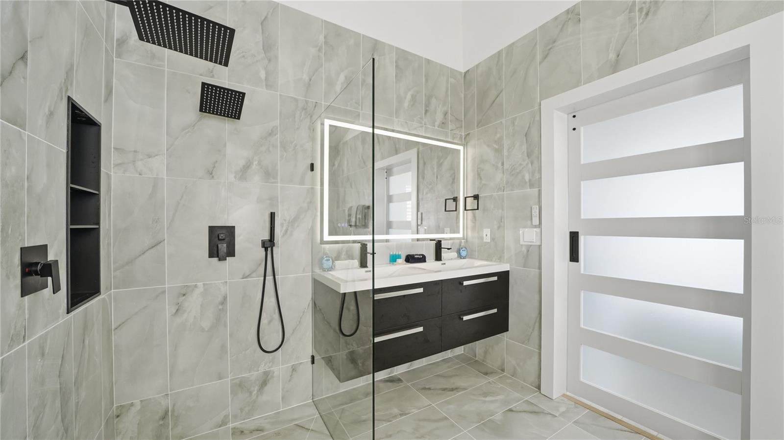 Image 35 of 82 For 3341 Ocean Shore Boulevard