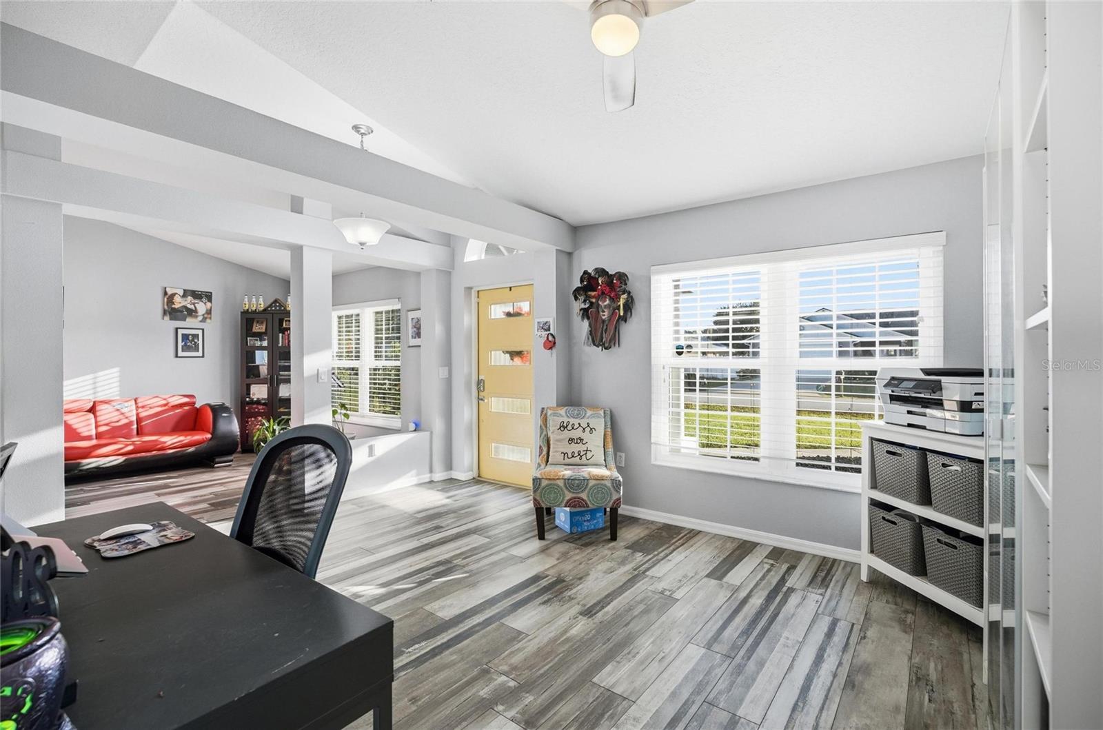 Image 11 of 49 For 28 Biscay Lane