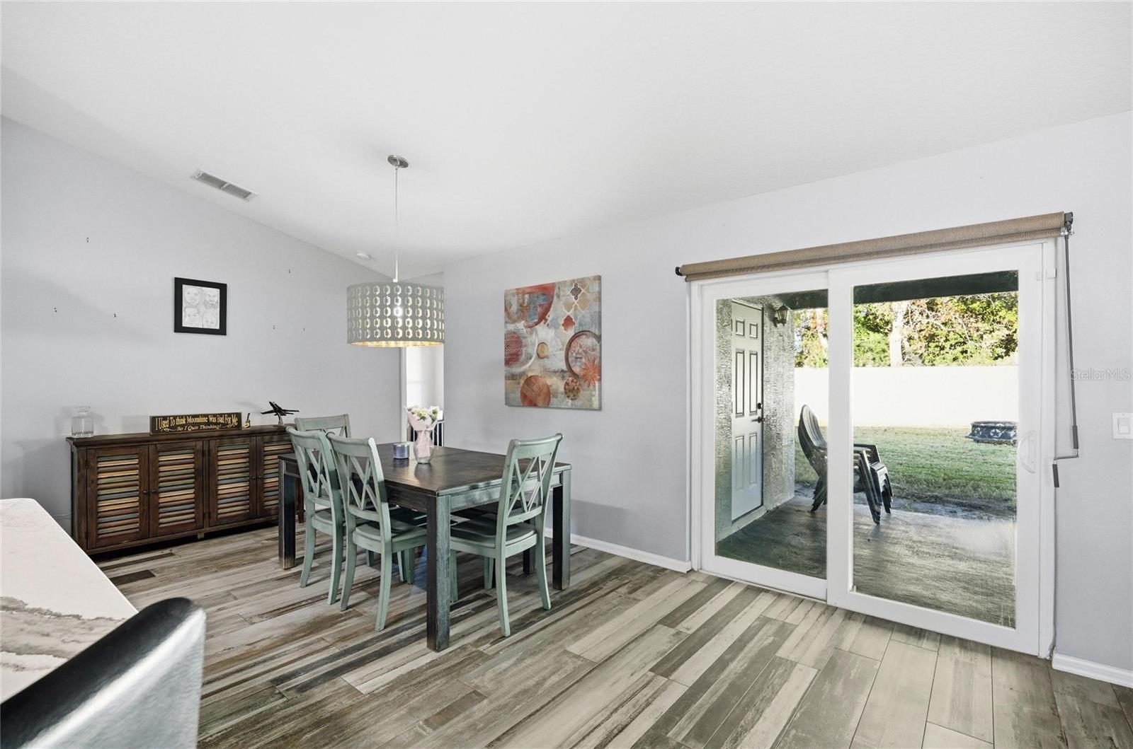 Image 15 of 49 For 28 Biscay Lane