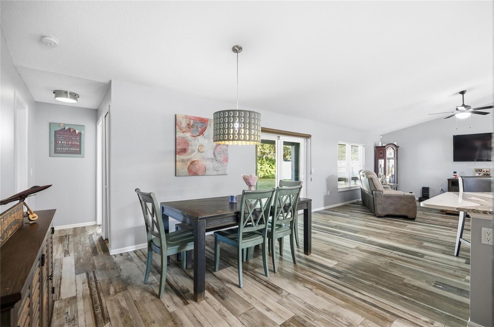 Image 16 of 49 For 28 Biscay Lane