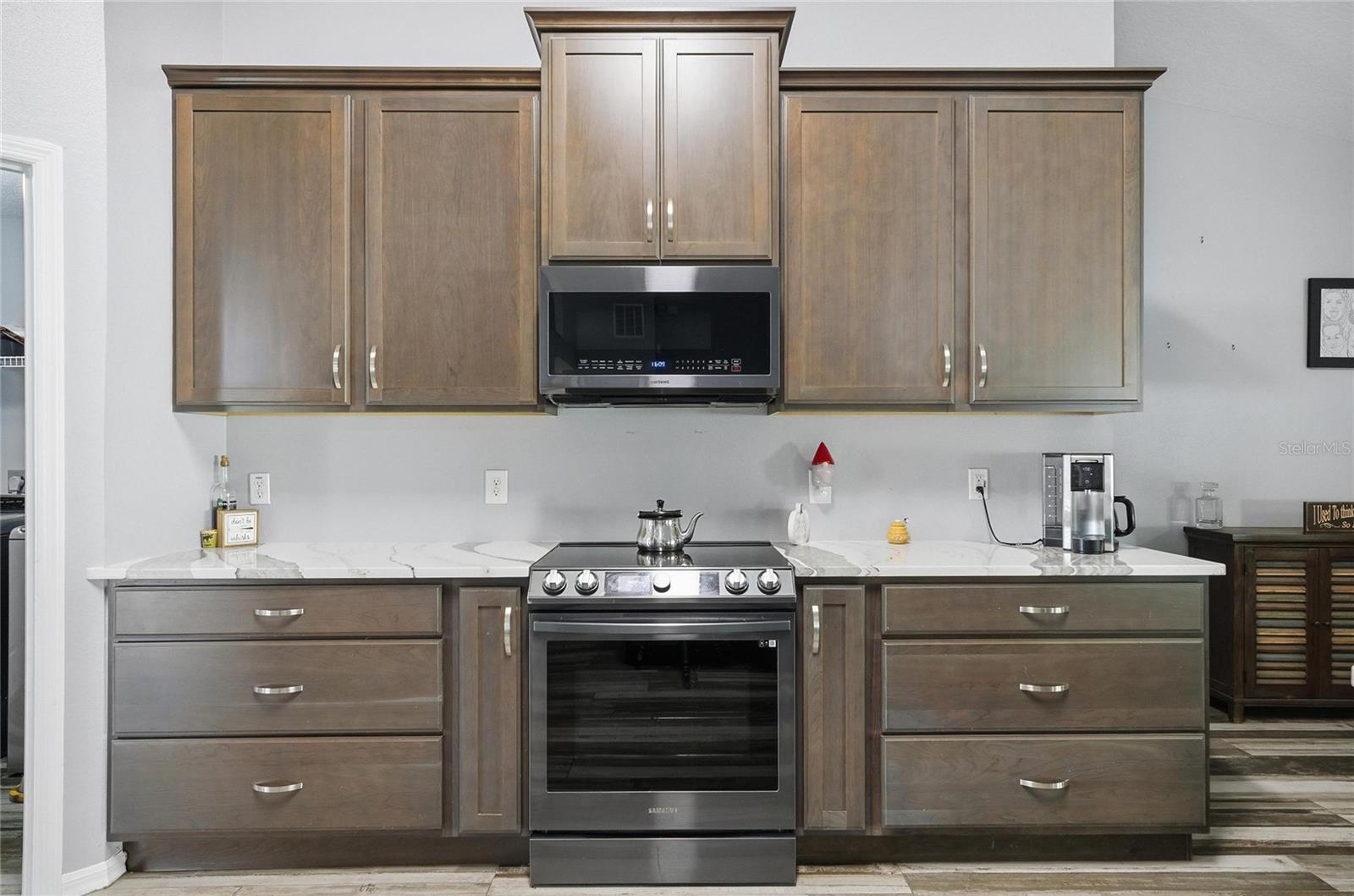 Image 20 of 49 For 28 Biscay Lane