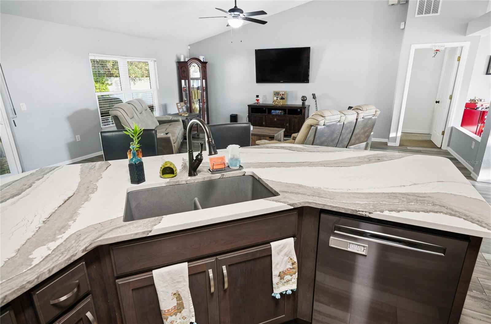 Image 23 of 49 For 28 Biscay Lane