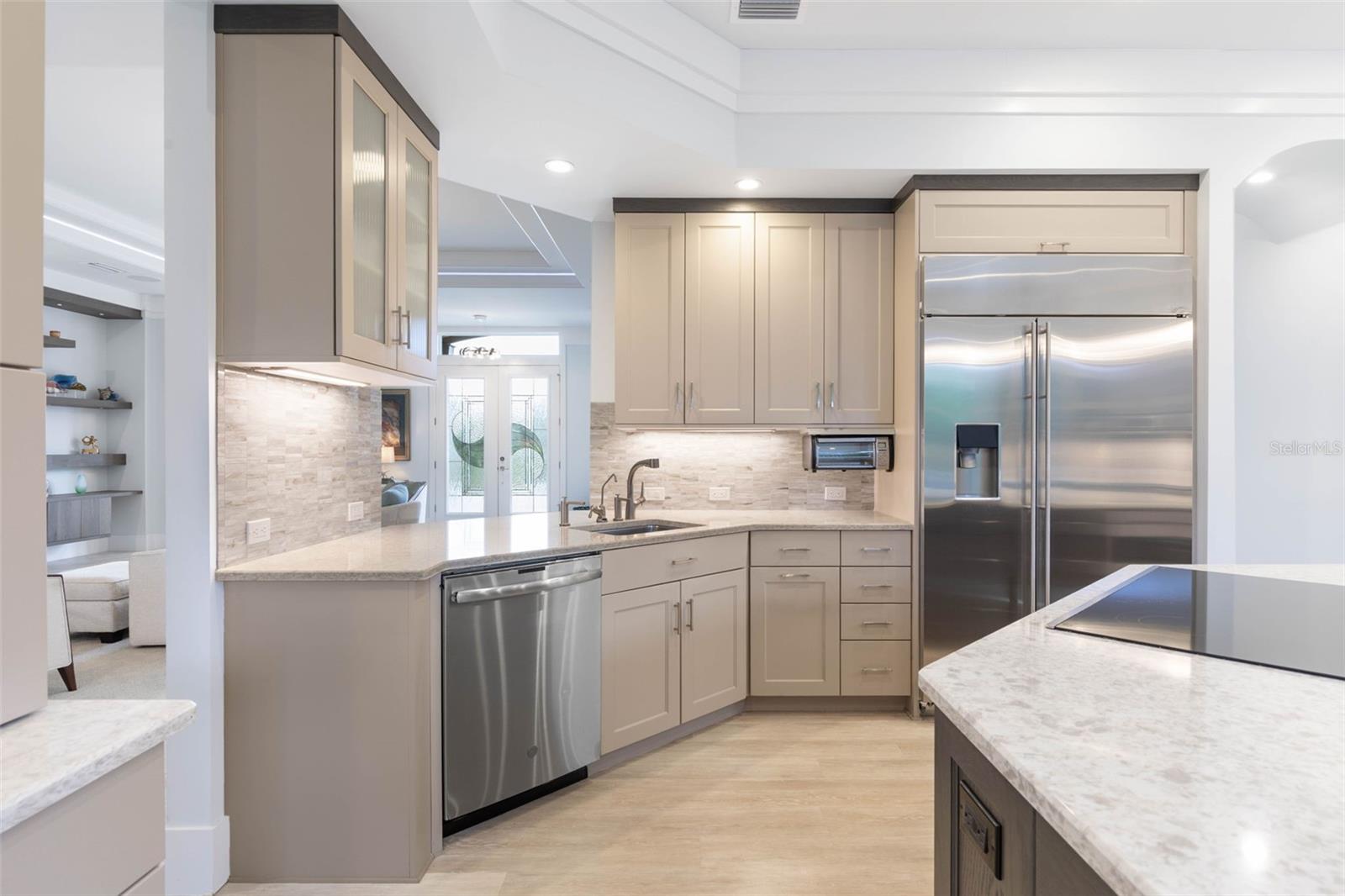 Image 18 of 71 For 2 Driftwood Lane