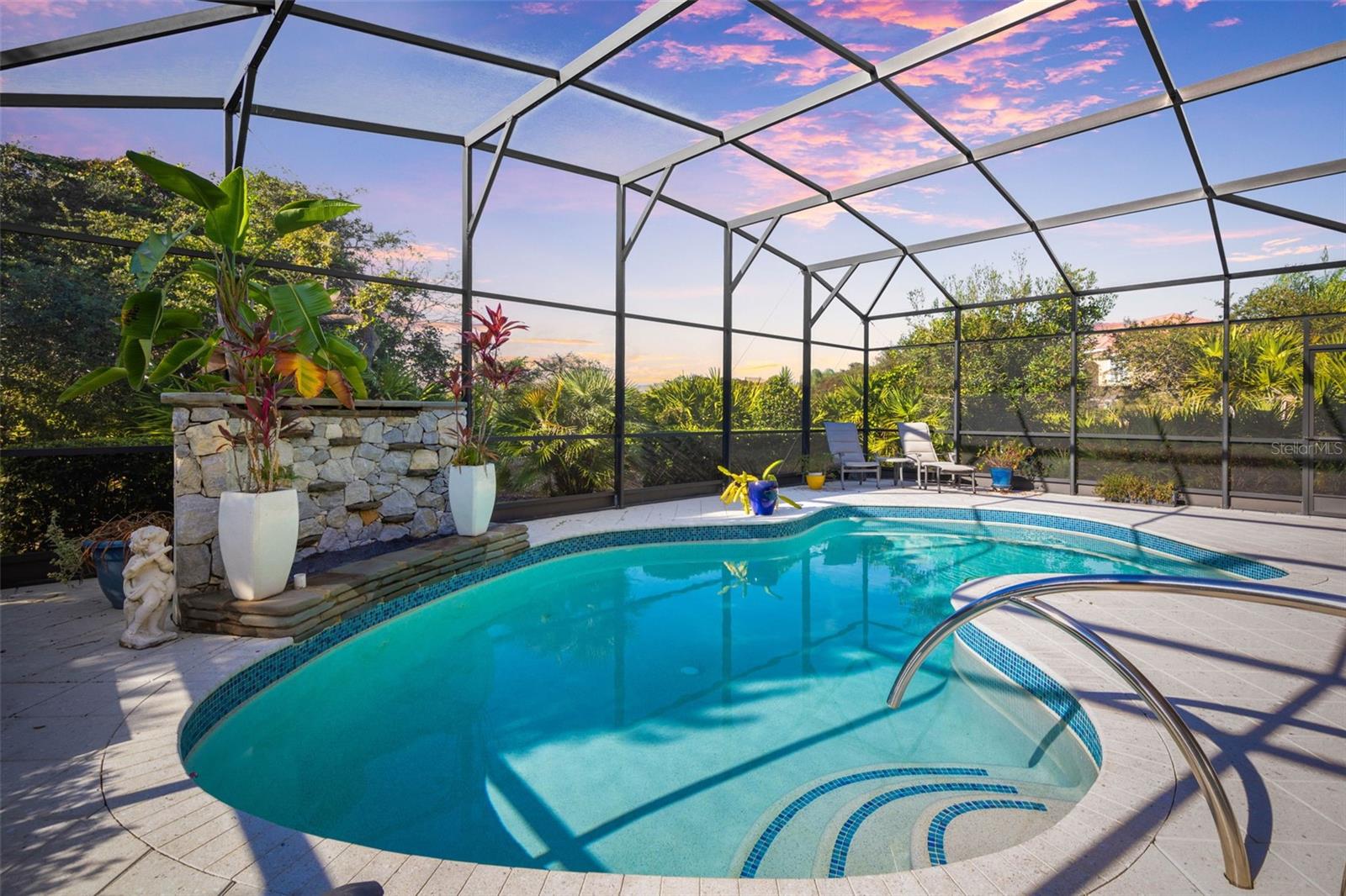 Image 37 of 71 For 2 Driftwood Lane