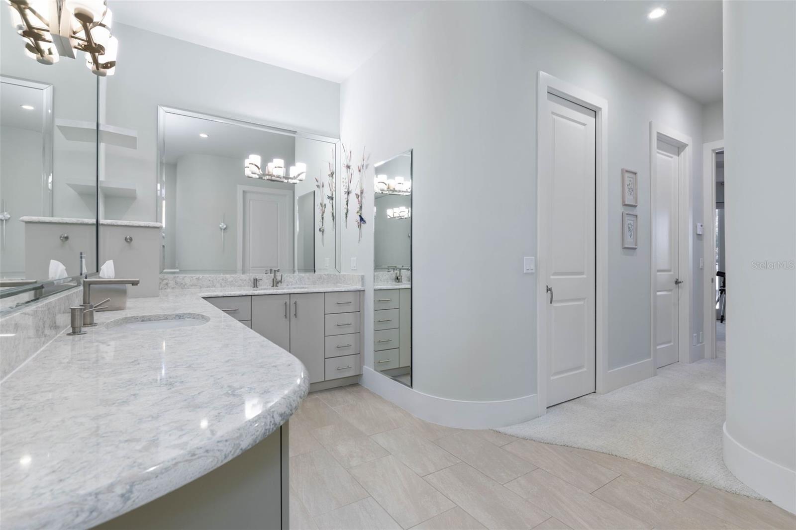 Image 43 of 71 For 2 Driftwood Lane