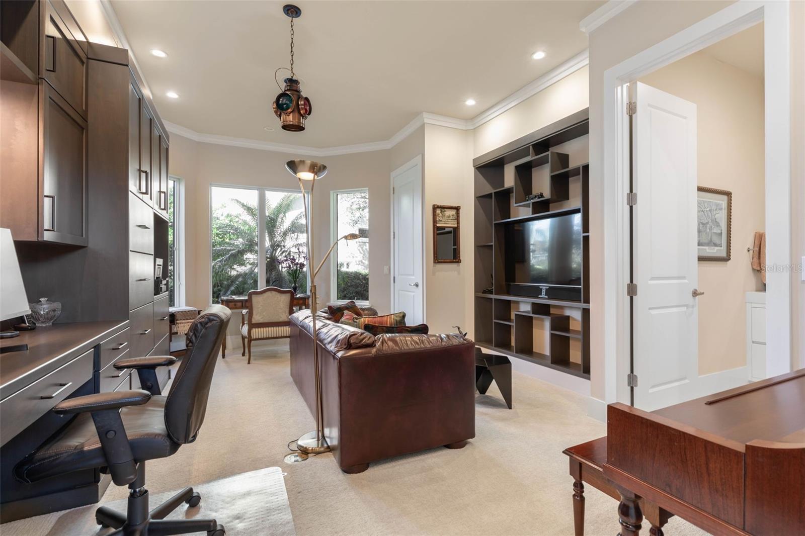 Image 52 of 71 For 2 Driftwood Lane