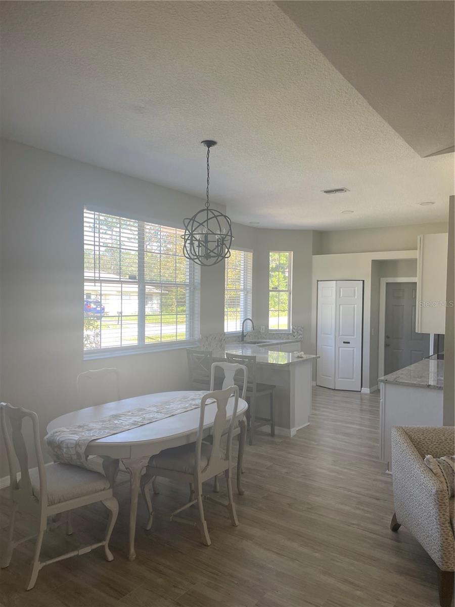 Image 16 of 21 For 2 Unity Court