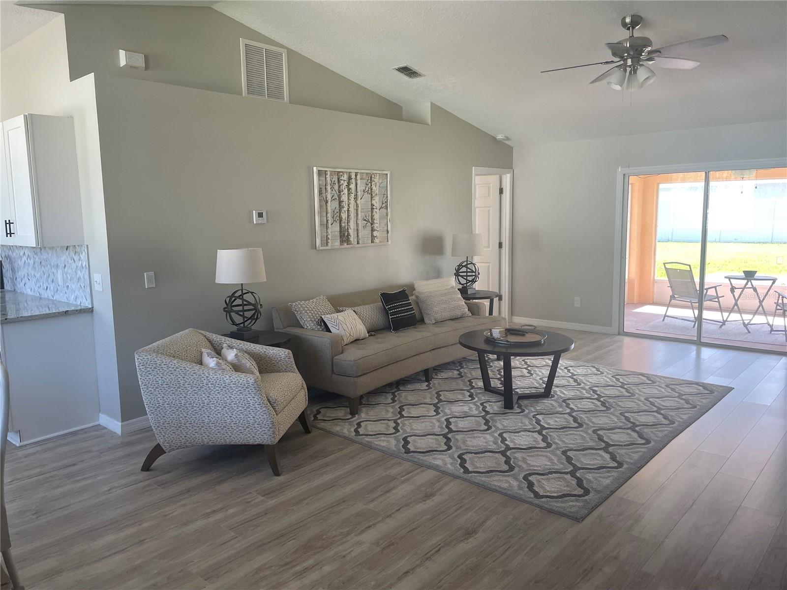 Image 20 of 21 For 2 Unity Court