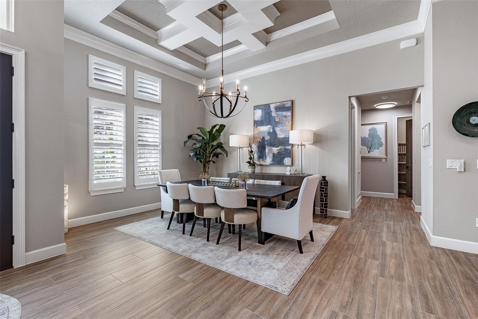 Image 36 of 99 For 264 Stirling Bridge Drive