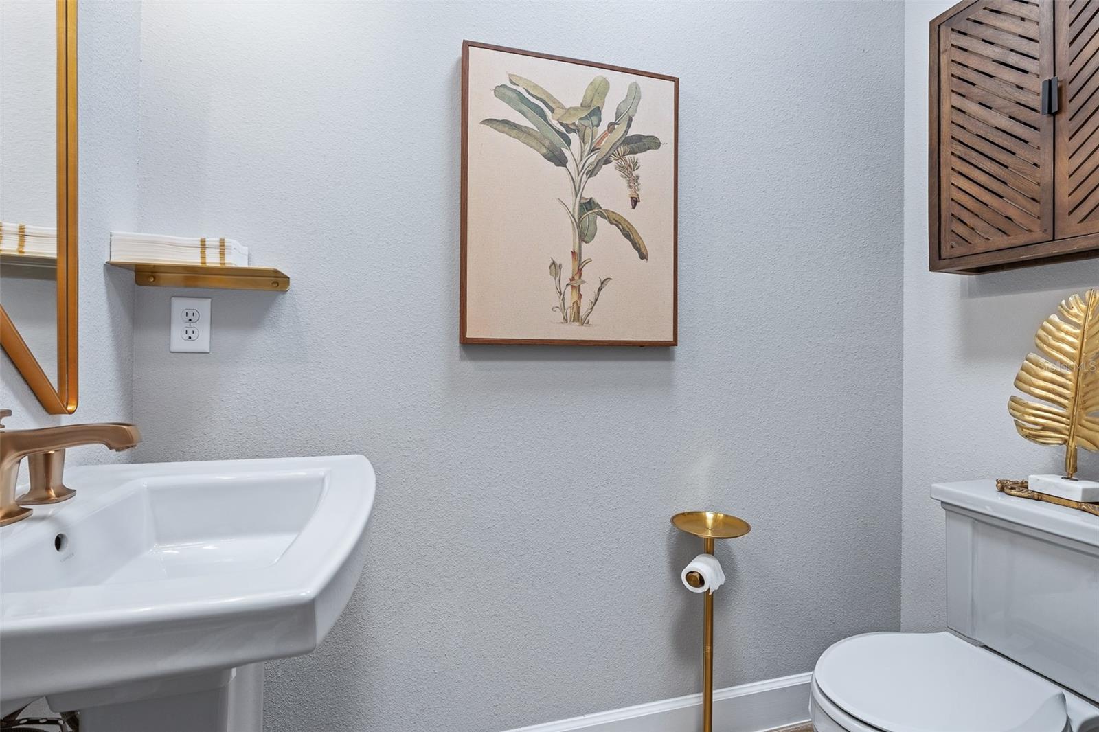 Image 39 of 99 For 264 Stirling Bridge Drive