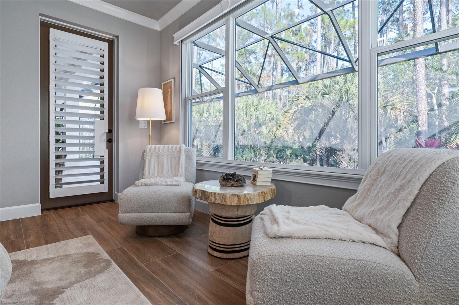 Image 43 of 99 For 264 Stirling Bridge Drive