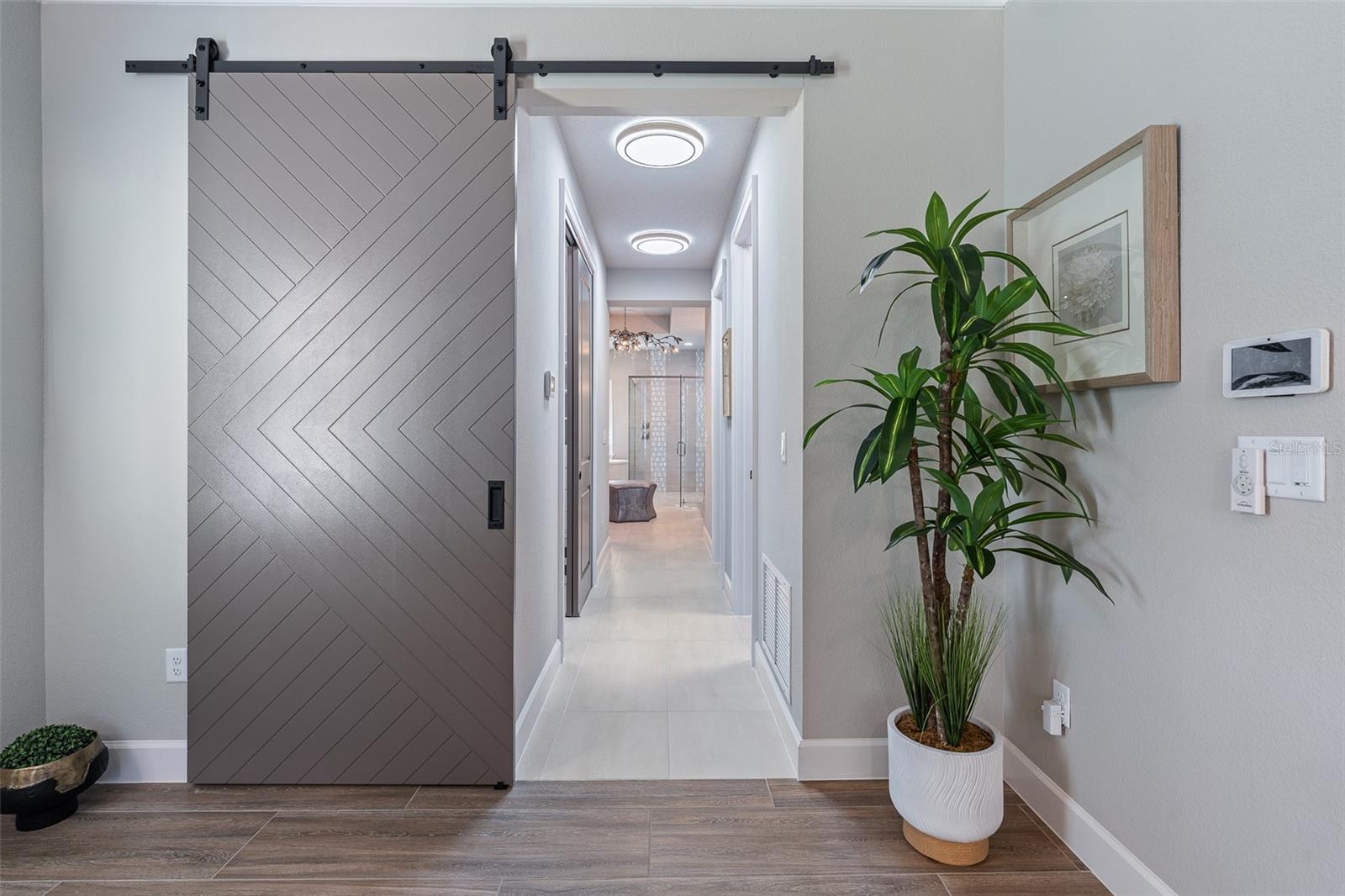 Image 46 of 99 For 264 Stirling Bridge Drive