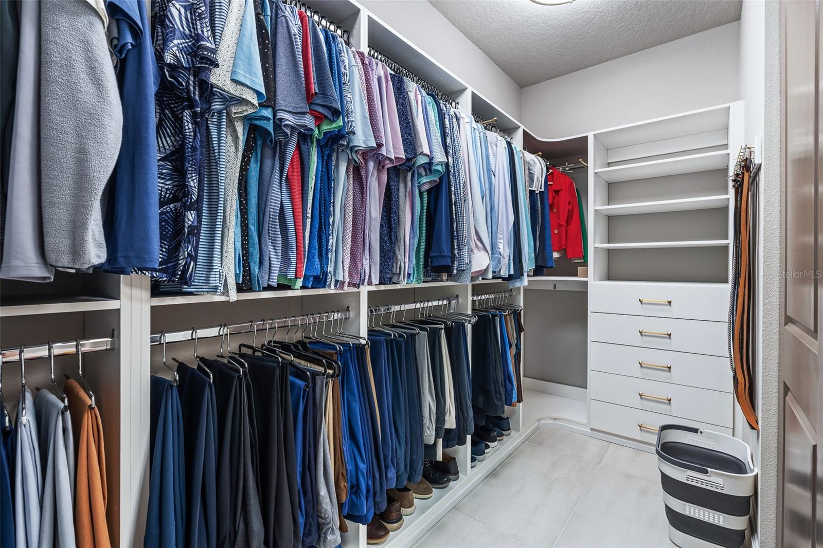 Image 56 of 99 For 264 Stirling Bridge Drive