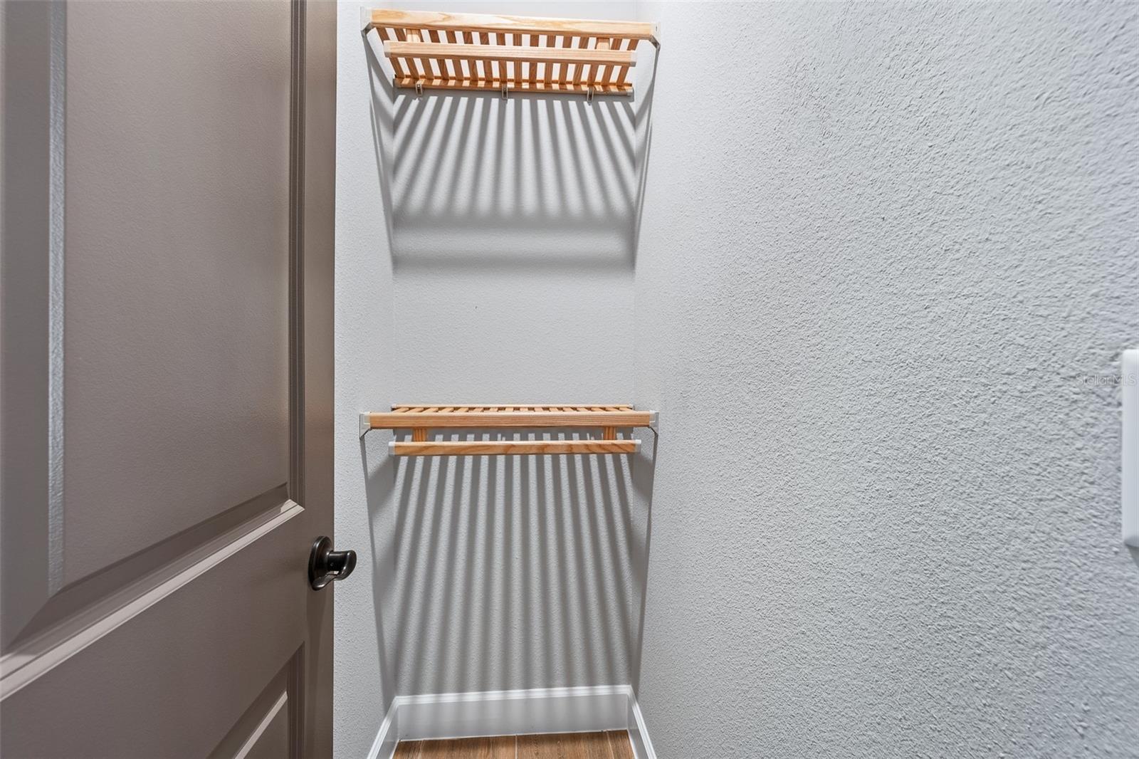 Image 63 of 99 For 264 Stirling Bridge Drive