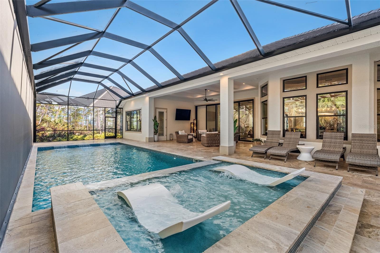 Image 76 of 99 For 264 Stirling Bridge Drive