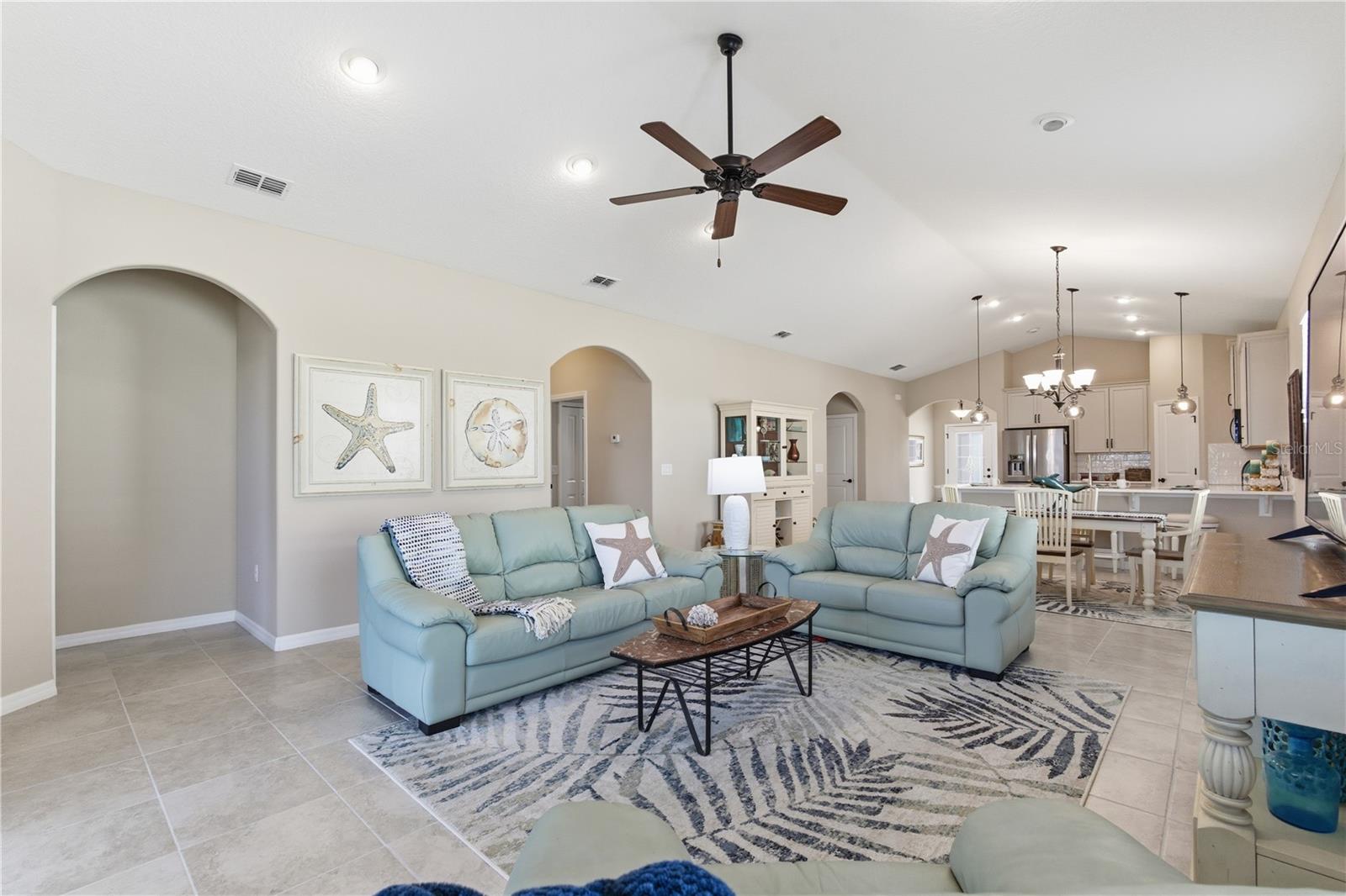 Image 33 of 51 For 14 Matanzas Lakes Drive