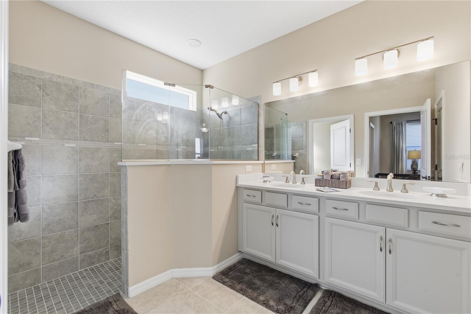 Image 39 of 51 For 14 Matanzas Lakes Drive