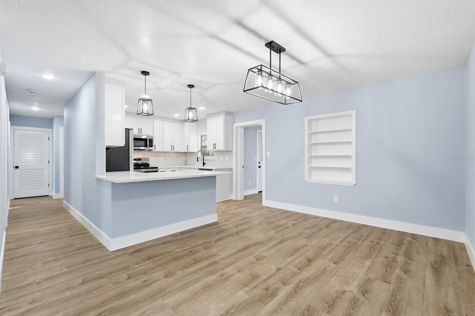 Image 11 of 49 For 341 Alabama Avenue