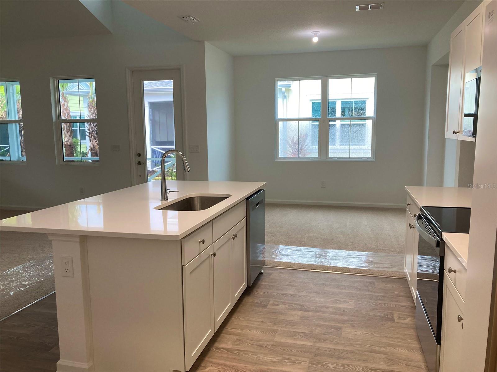 Image 29 of 83 For 280 Last Mango