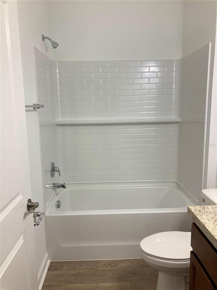 Image 50 of 83 For 280 Last Mango