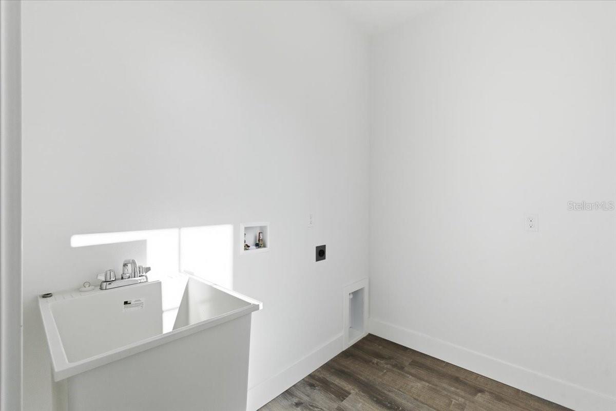 Image 44 of 55 For 83 Fellowship Drive