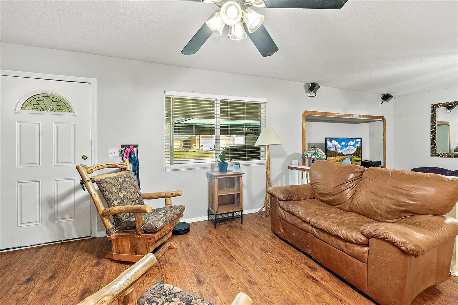 Image 16 of 52 For 405 Cherry Street