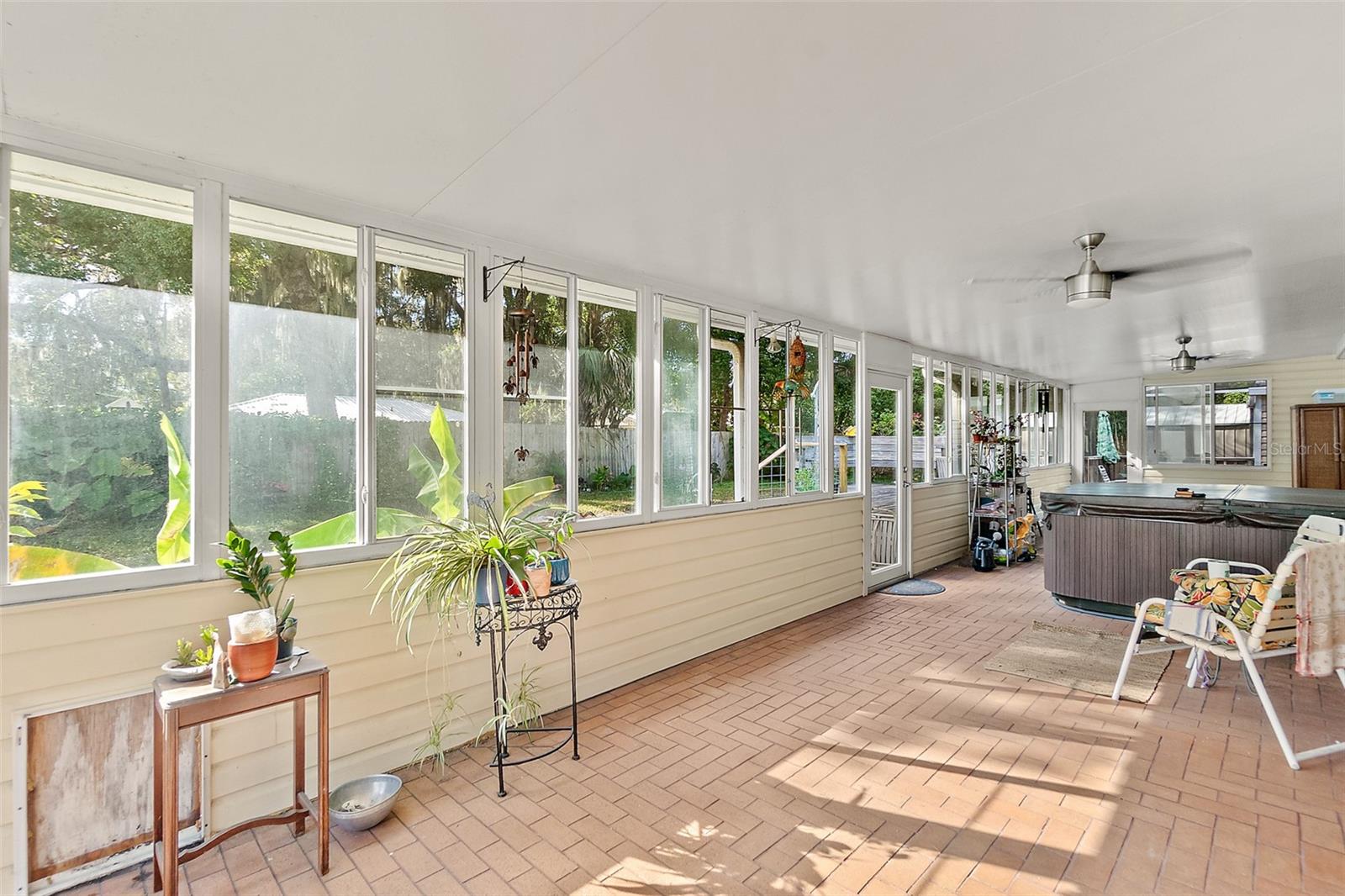 Image 25 of 52 For 405 Cherry Street