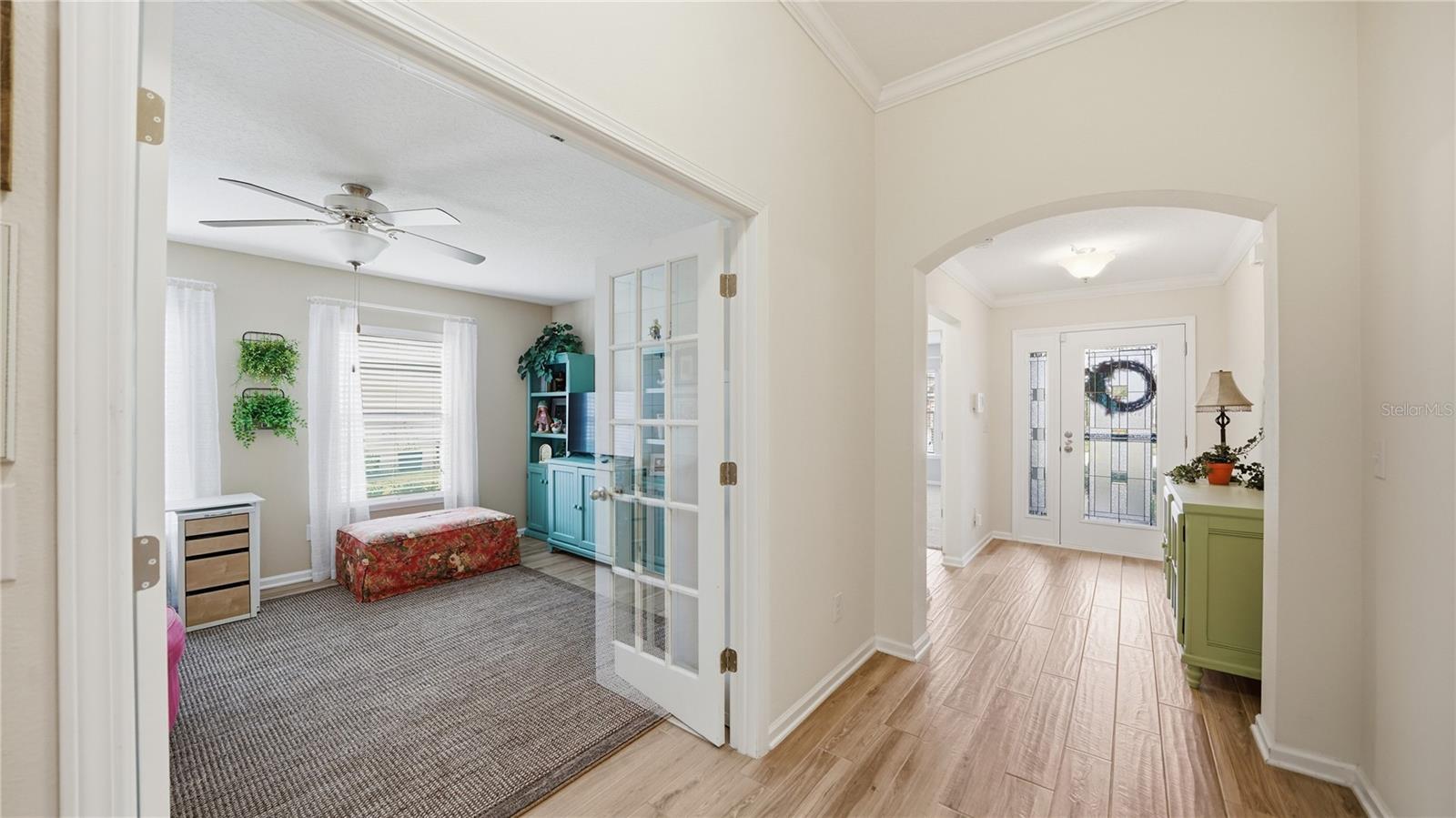 Image 24 of 45 For 20 Country Club Harbor Circle