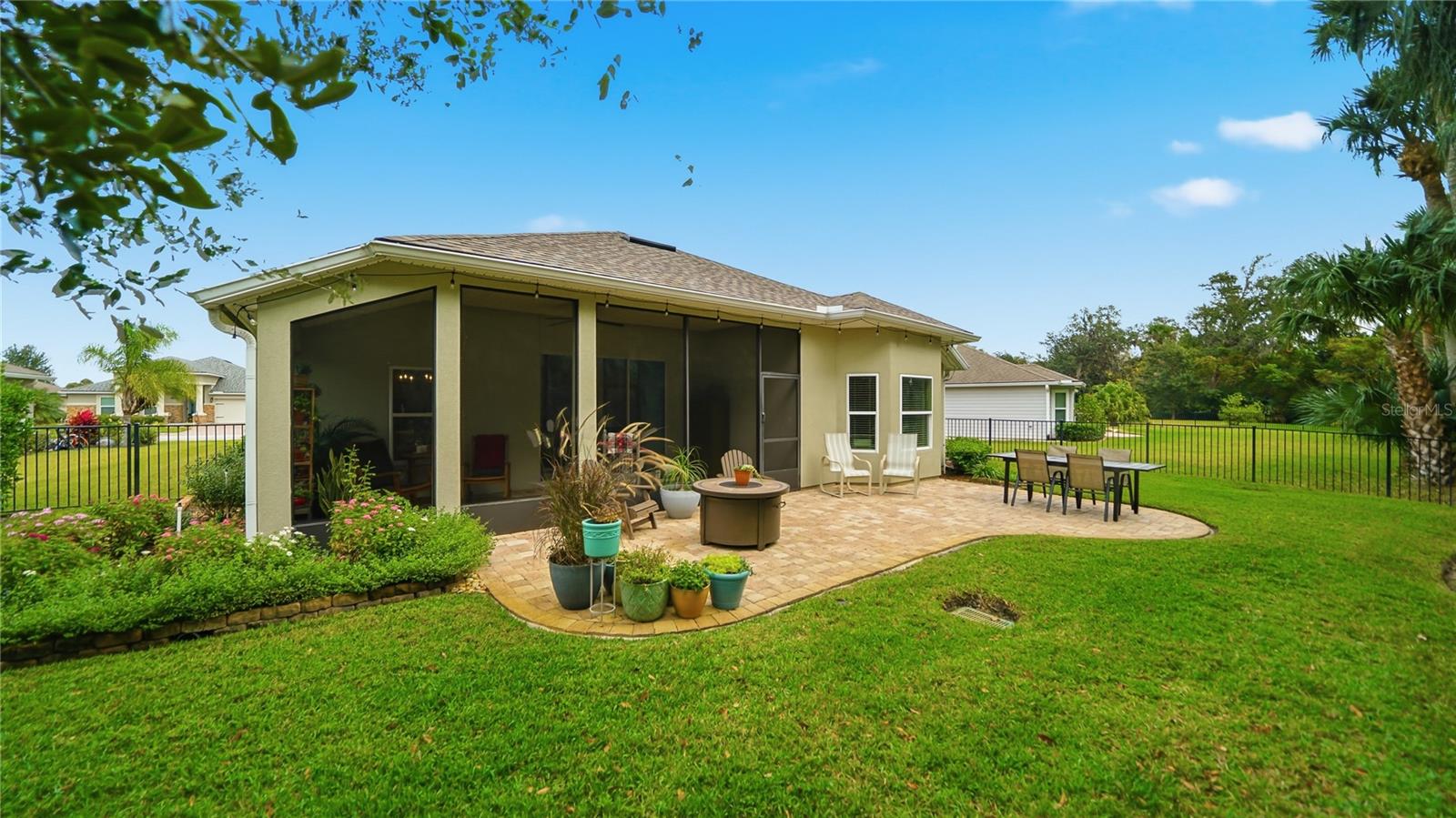 Image 37 of 45 For 20 Country Club Harbor Circle