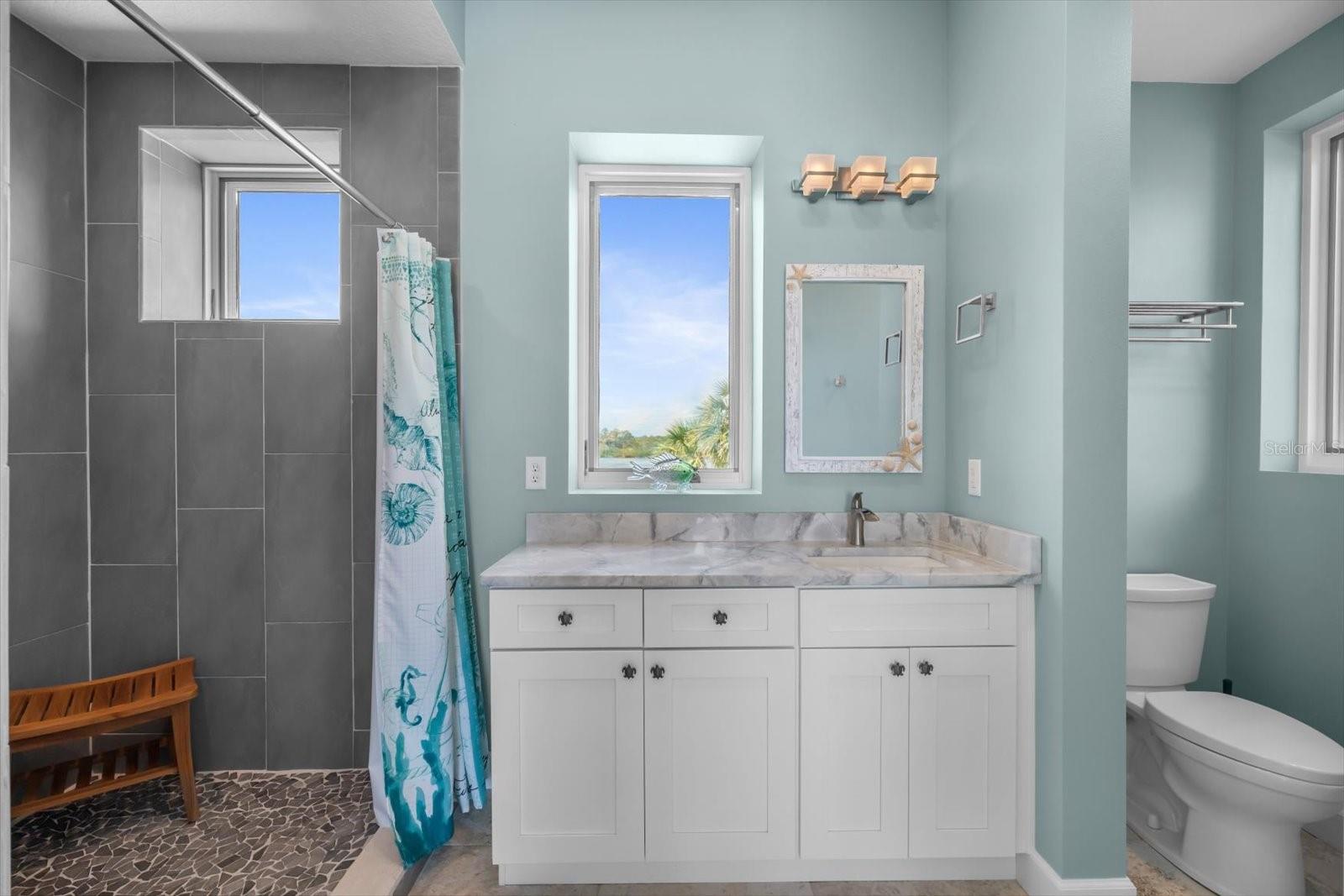 Image 55 of 89 For 2590 Palm Avenue