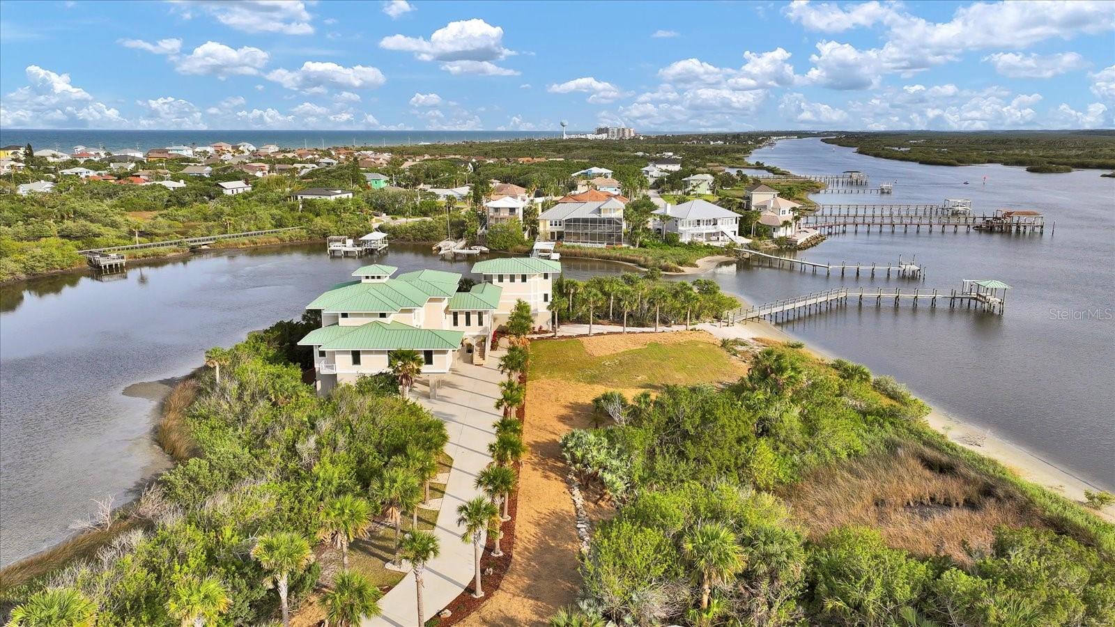 Image 82 of 89 For 2590 Palm Avenue