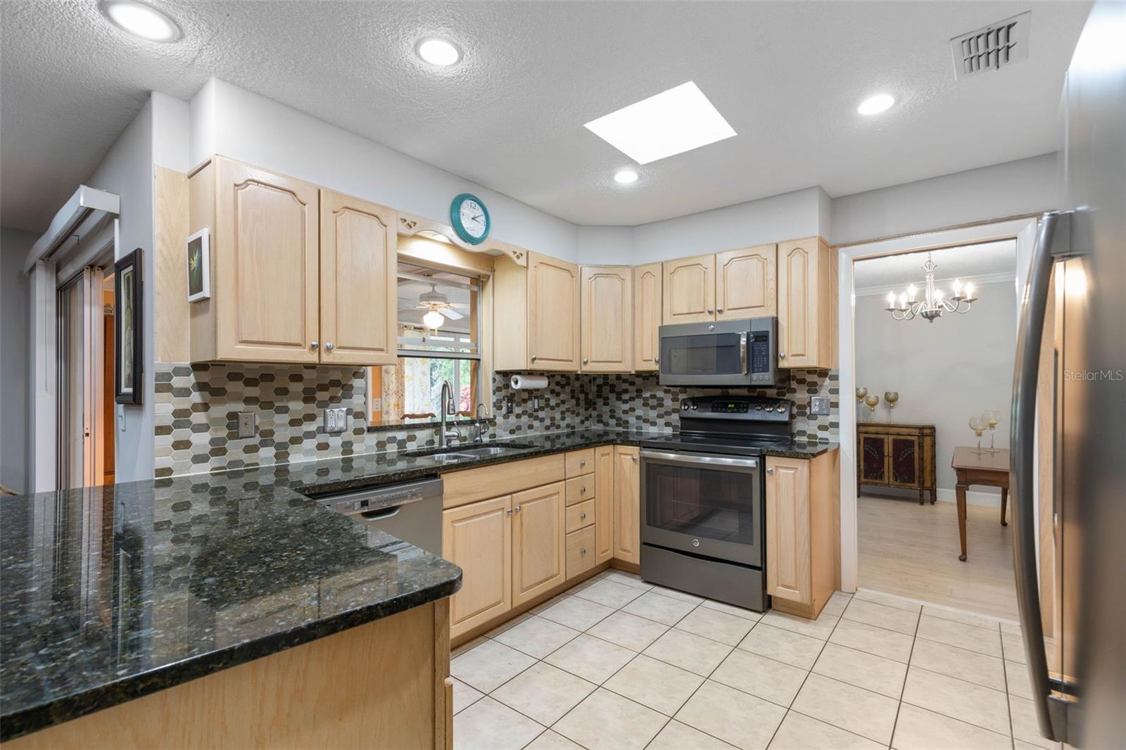 Image 26 of 59 For 77 Westover Lane