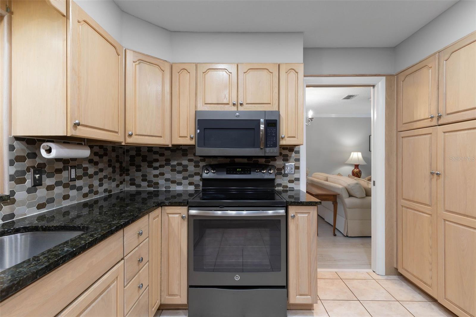 Image 27 of 59 For 77 Westover Lane