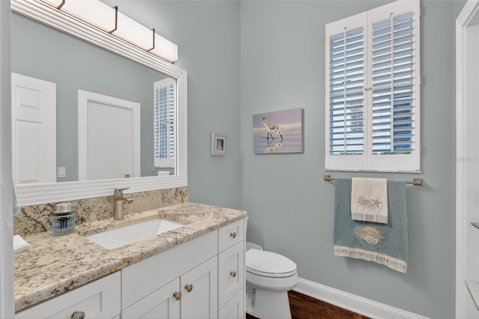 Image 27 of 90 For 79 Front Street