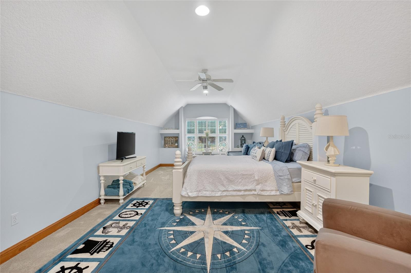 Image 47 of 90 For 79 Front Street