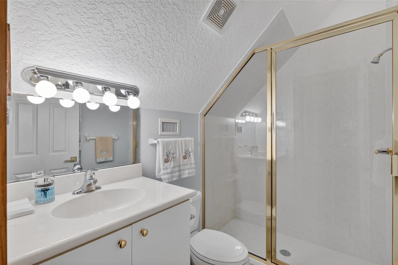 Image 50 of 90 For 79 Front Street