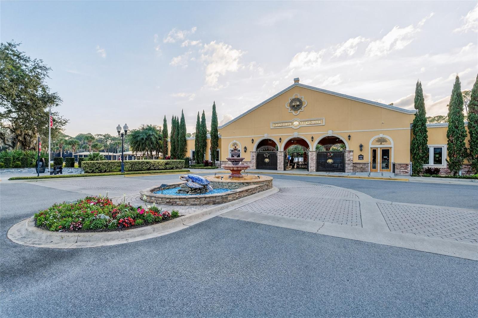 Image 77 of 90 For 79 Front Street