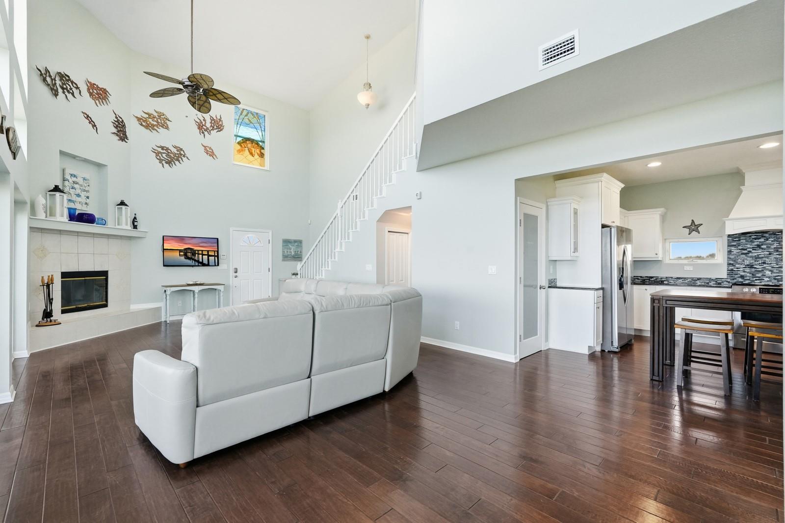 Image 27 of 83 For 3431 Ocean Shore Boulevard