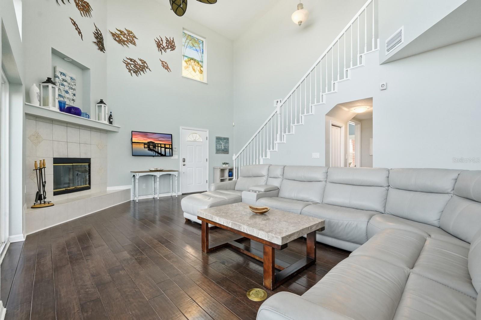 Image 30 of 83 For 3431 Ocean Shore Boulevard