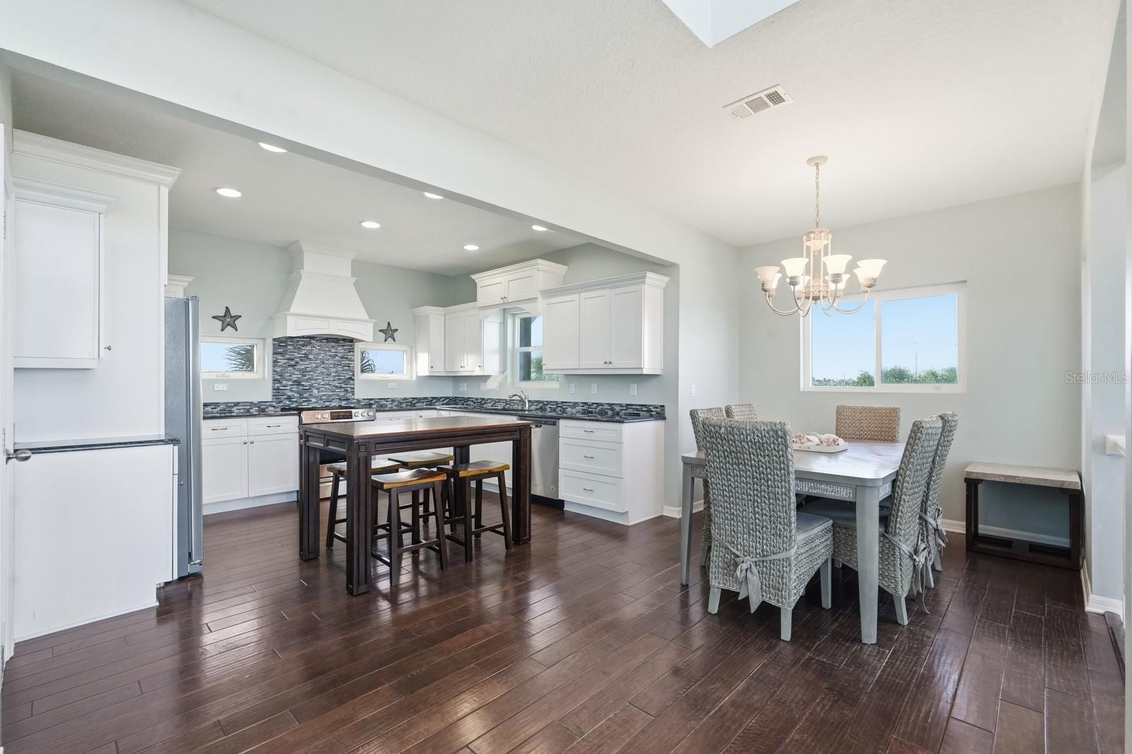 Image 33 of 83 For 3431 Ocean Shore Boulevard