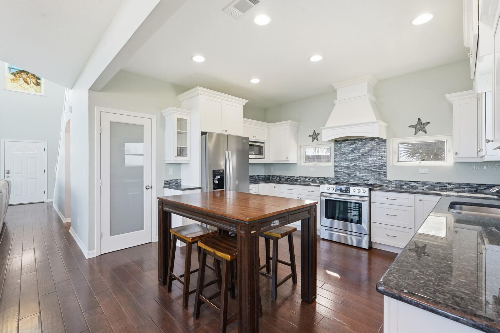 Image 34 of 83 For 3431 Ocean Shore Boulevard