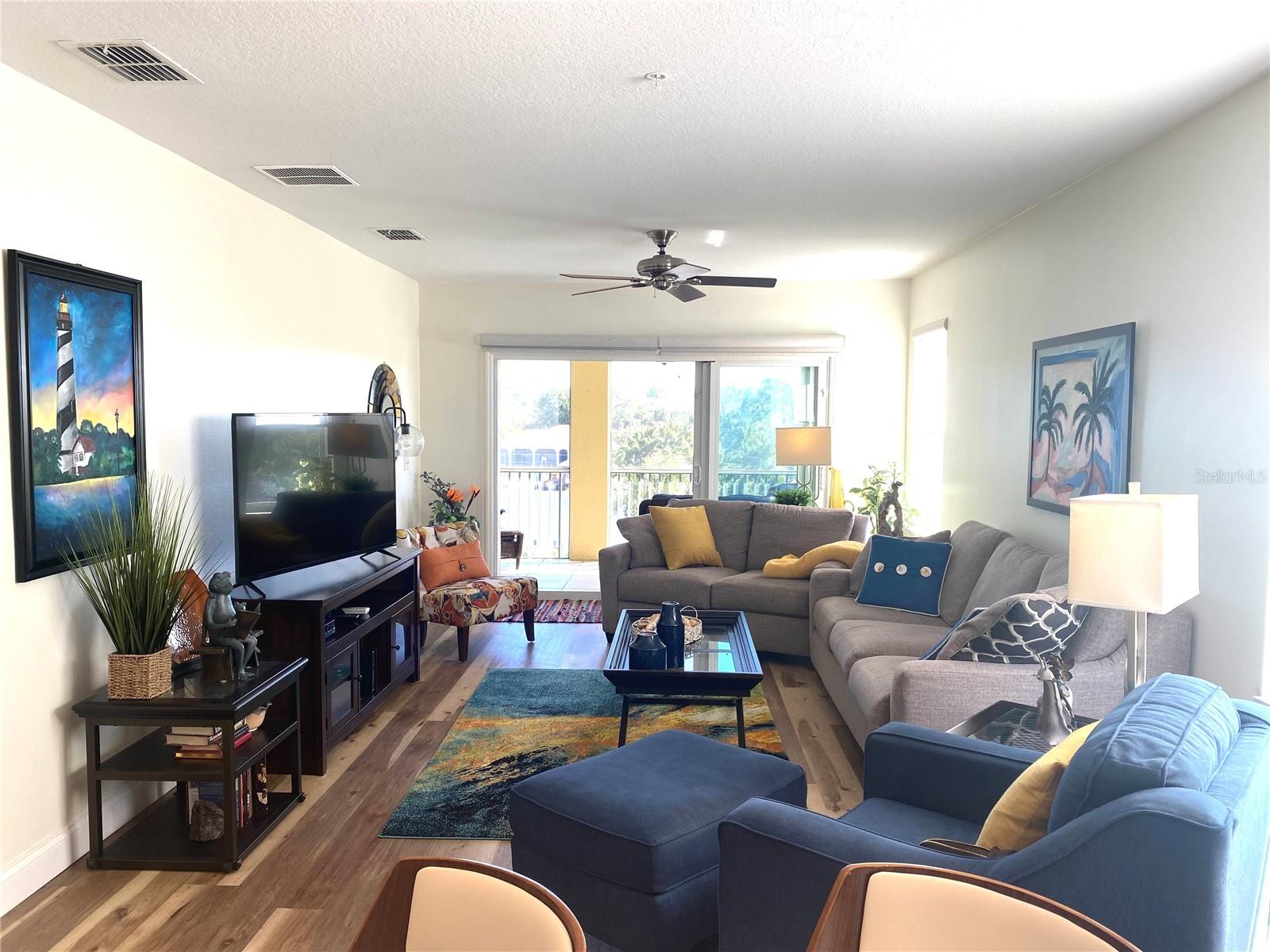 Image 16 of 76 For 700 Canopy Walk Lane 735