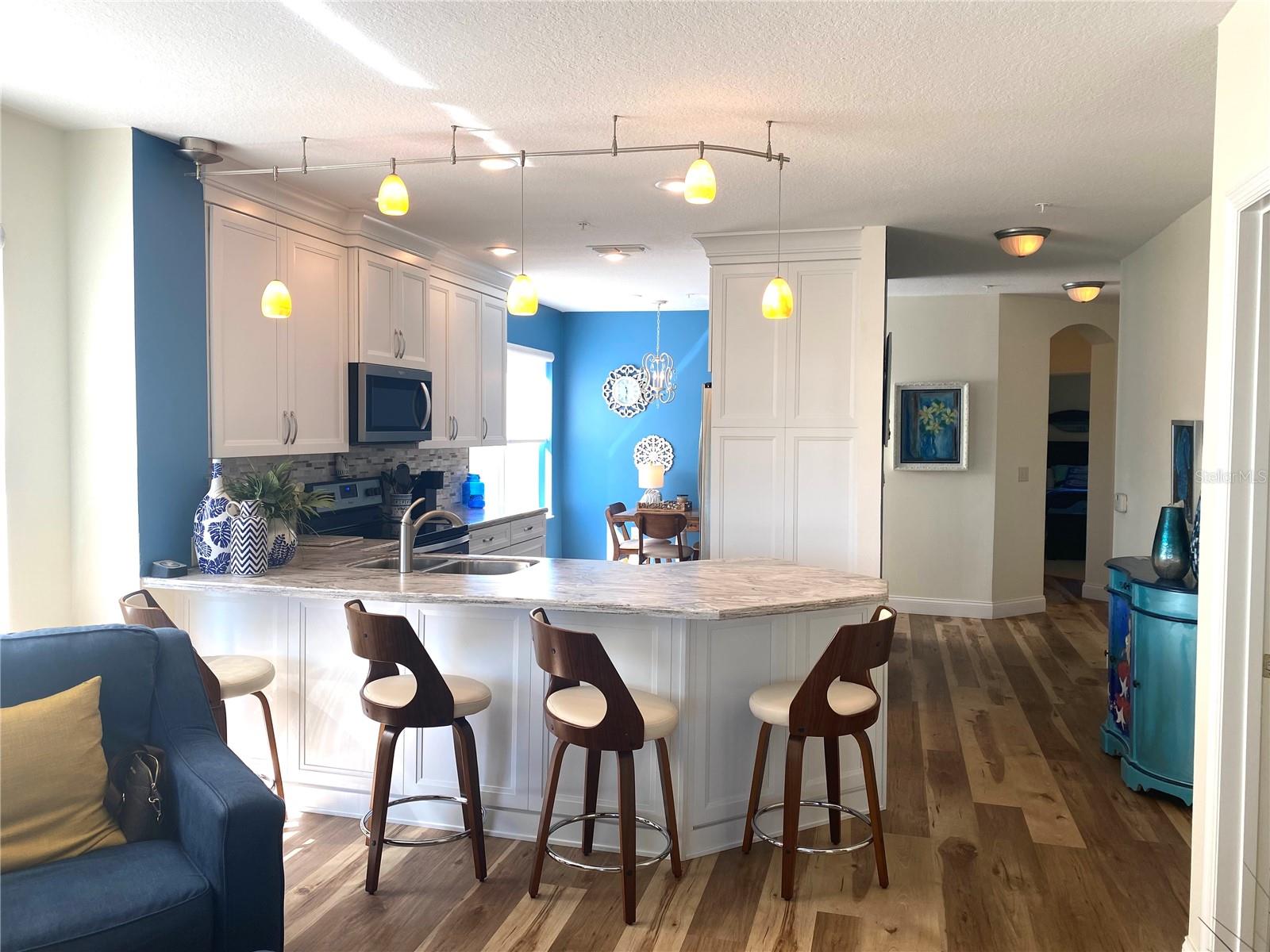 Image 29 of 76 For 700 Canopy Walk Lane 735