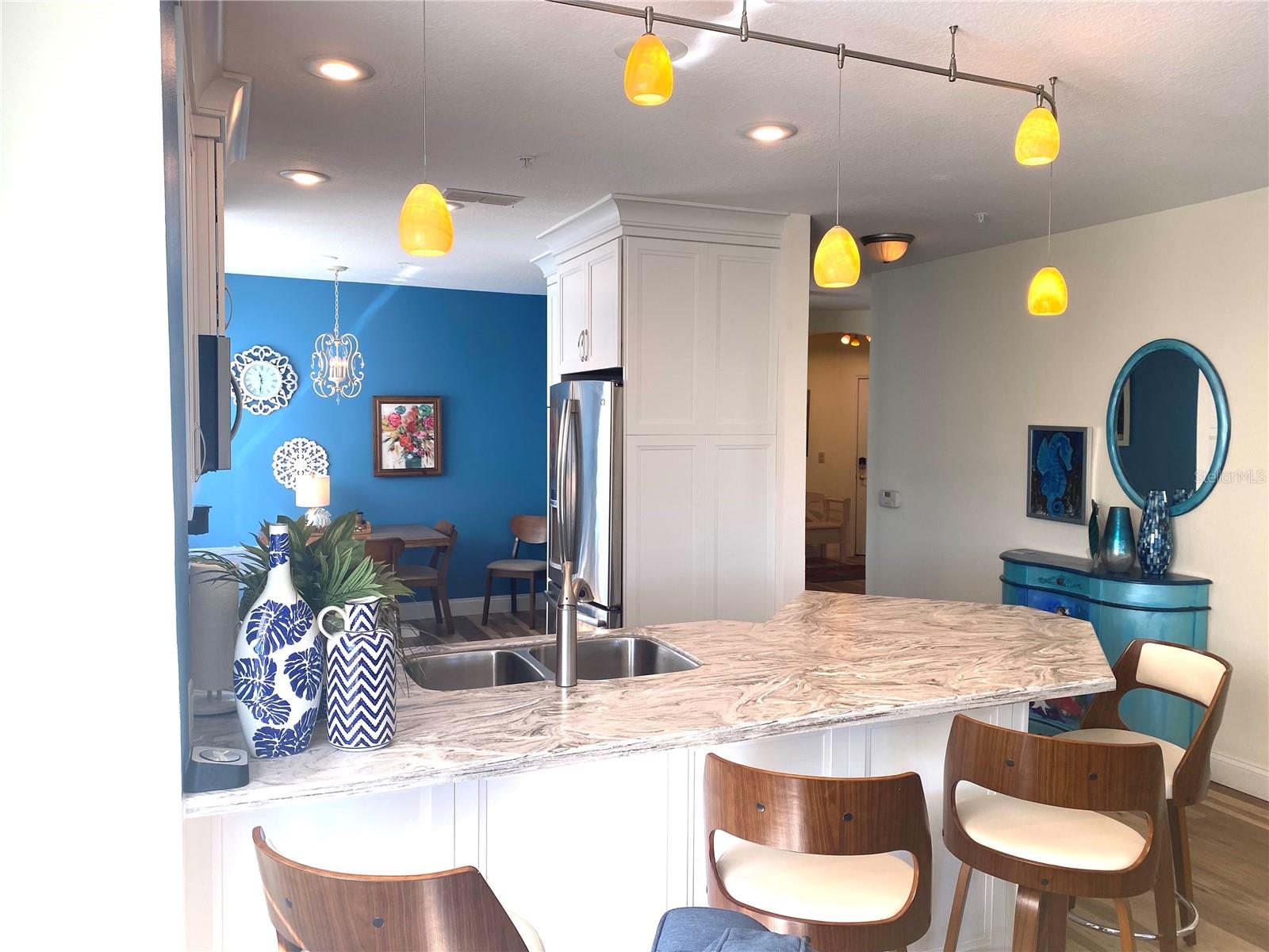 Image 30 of 76 For 700 Canopy Walk Lane 735