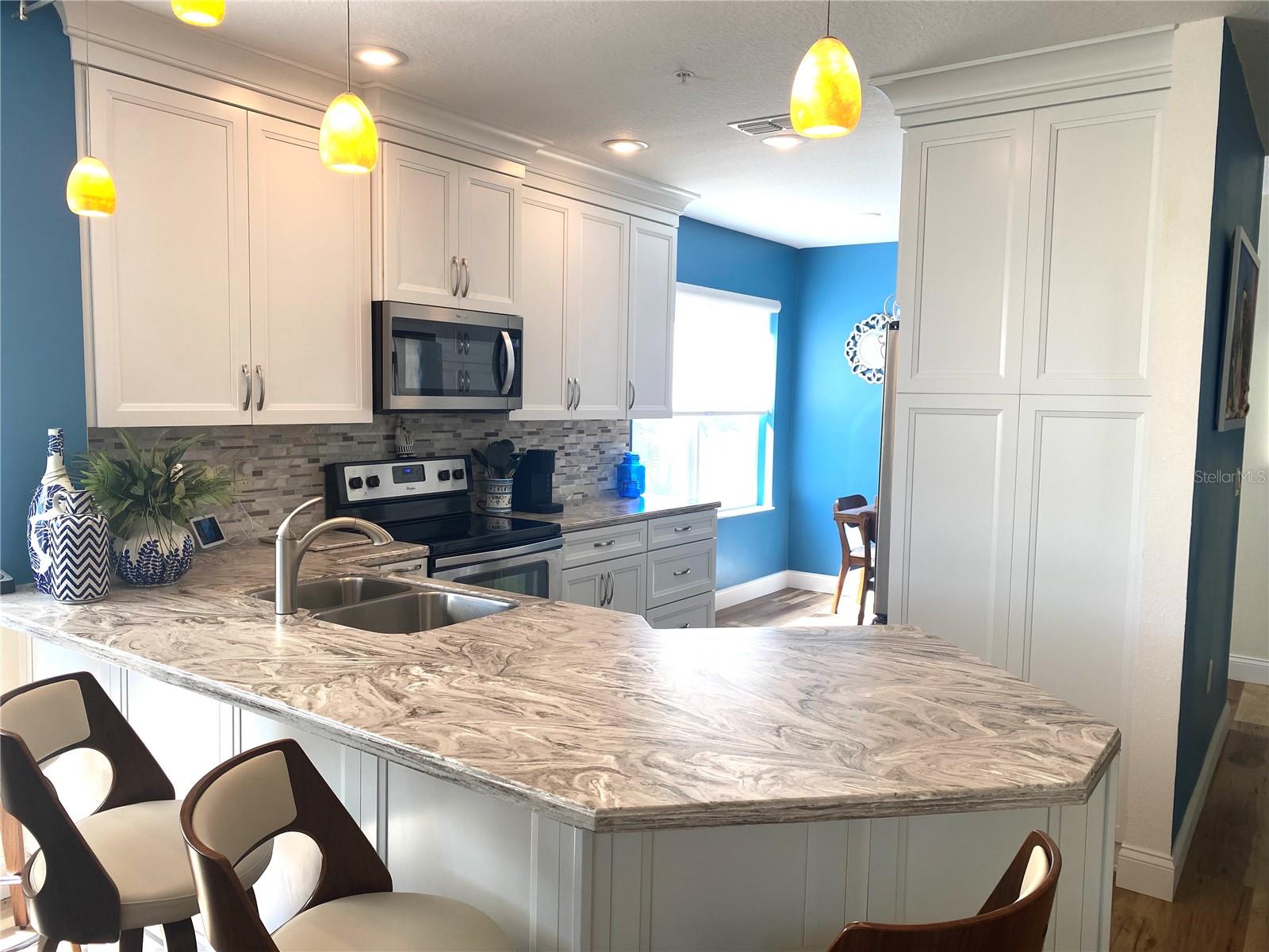 Image 32 of 76 For 700 Canopy Walk Lane 735