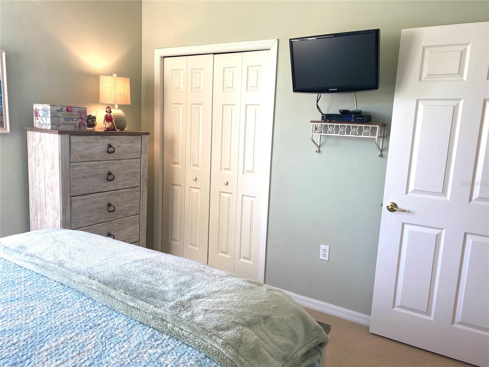 Image 42 of 76 For 700 Canopy Walk Lane 735