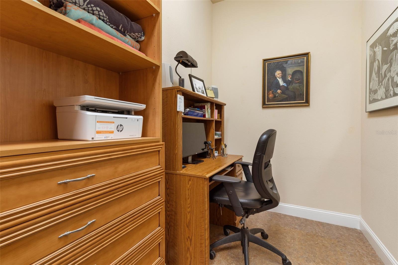 Image 42 of 100 For 30 Lakeside Drive