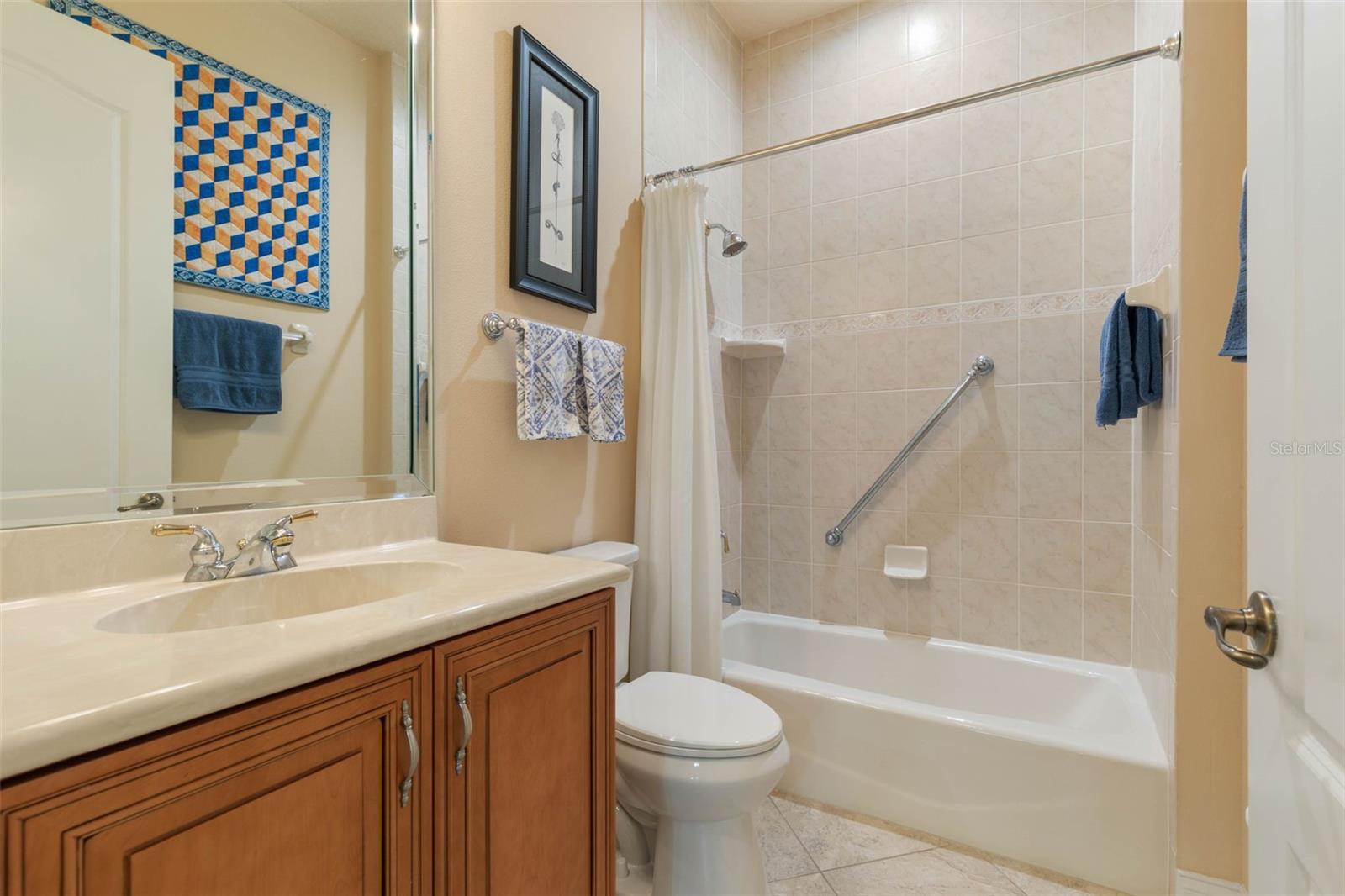 Image 47 of 100 For 30 Lakeside Drive