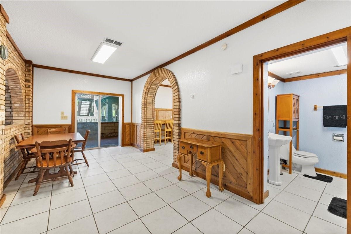 Image 14 of 62 For 6140 County Road 315c