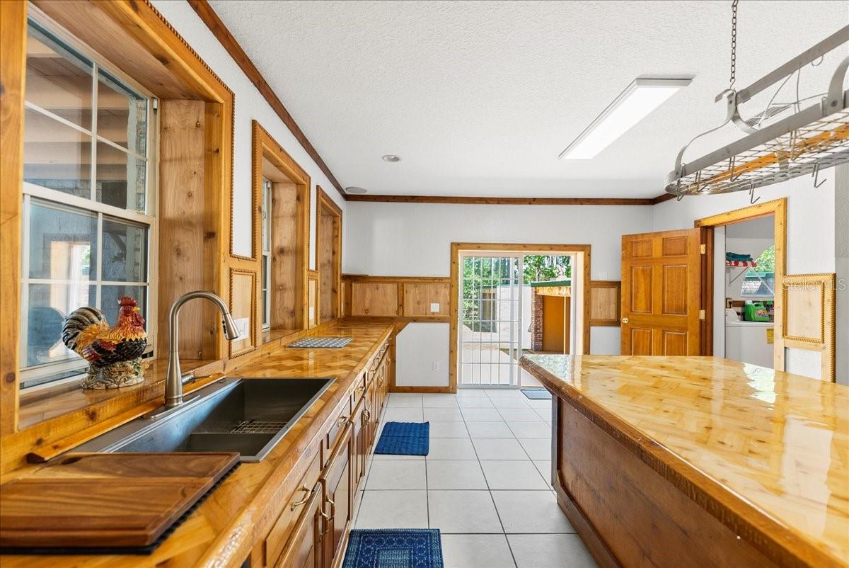 Image 18 of 62 For 6140 County Road 315c